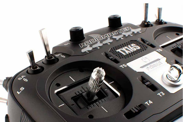 RadioMaster - TX16s MKII - 4in1 (LBT) V4 Hall Gimbal